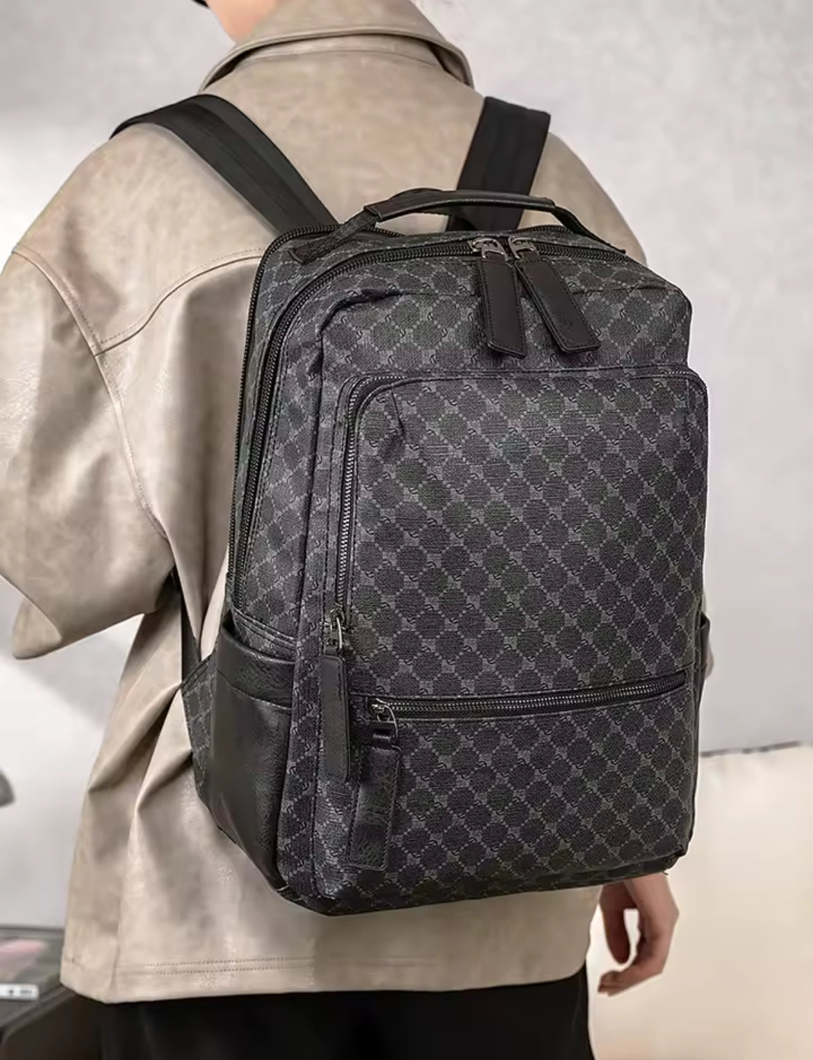 ✨ Morral Legacy: El Icono de Estilo que Define tu Legado 🏛️💼