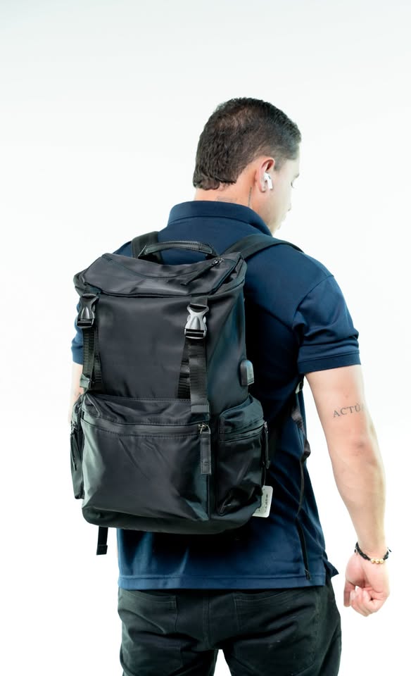 Morral Universitario en Cuero Fino Negro – Ideal para Portátil y Uso Diario 🎒 Envío Gratis